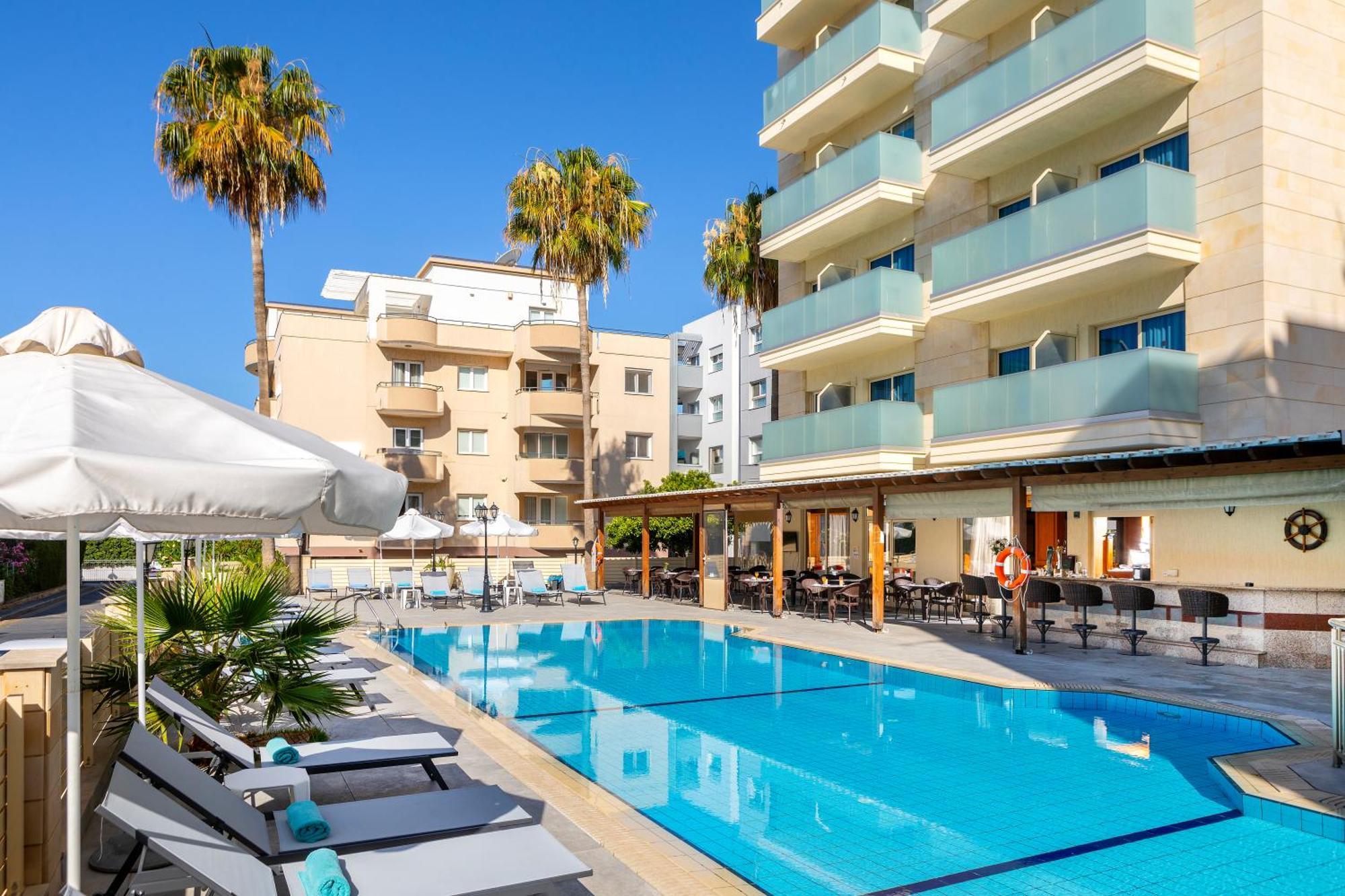 Kapetanios Limassol Hotel Экстерьер фото